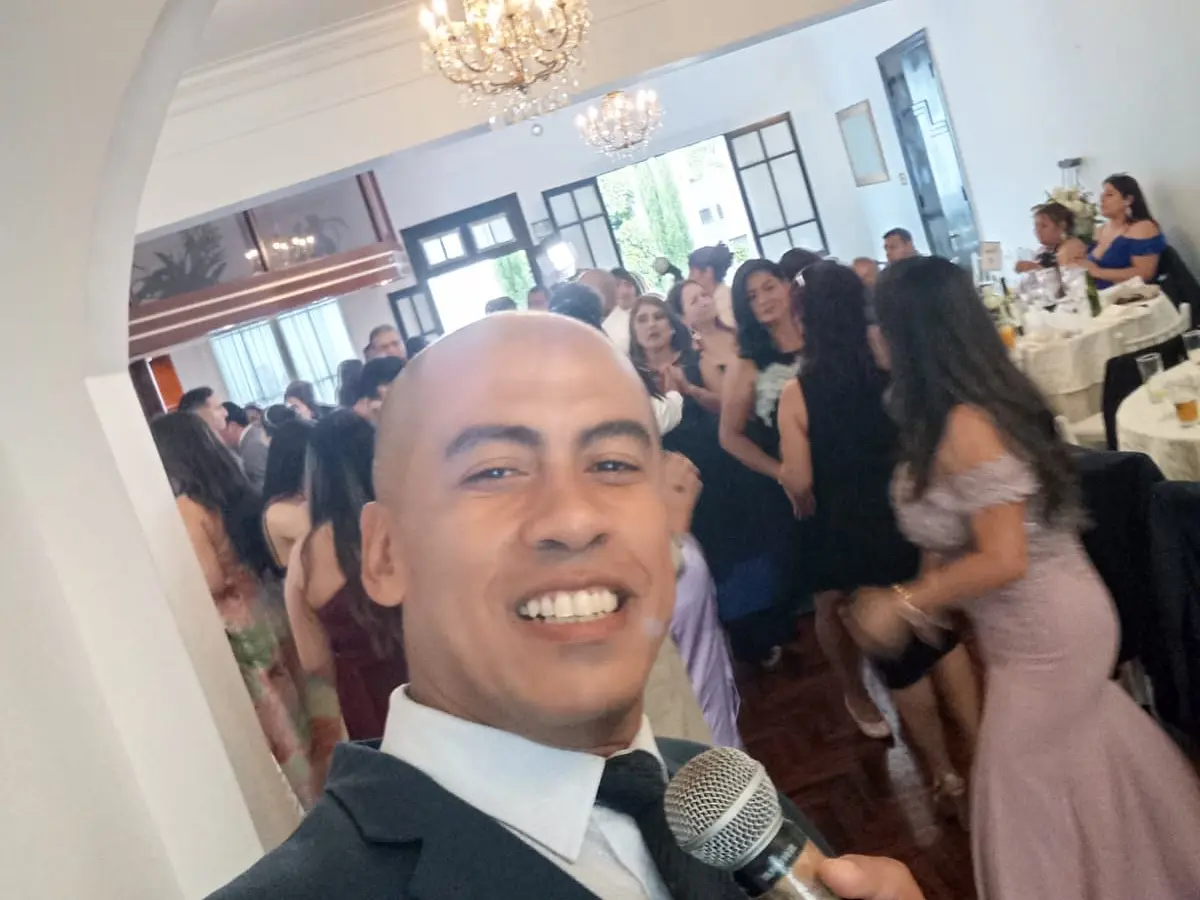 Gabriel Ledesma - Maestro de Ceremonias "Experto en bodas"