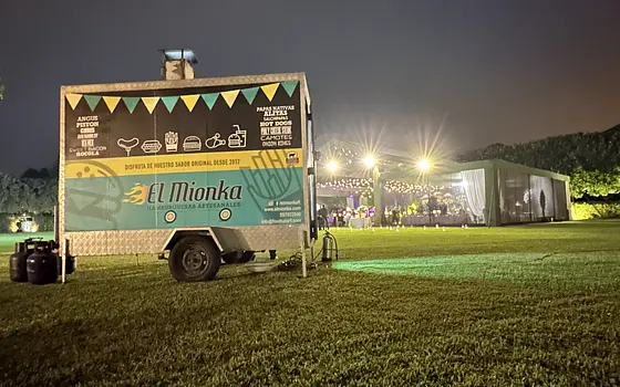 Food Truck El Mionka